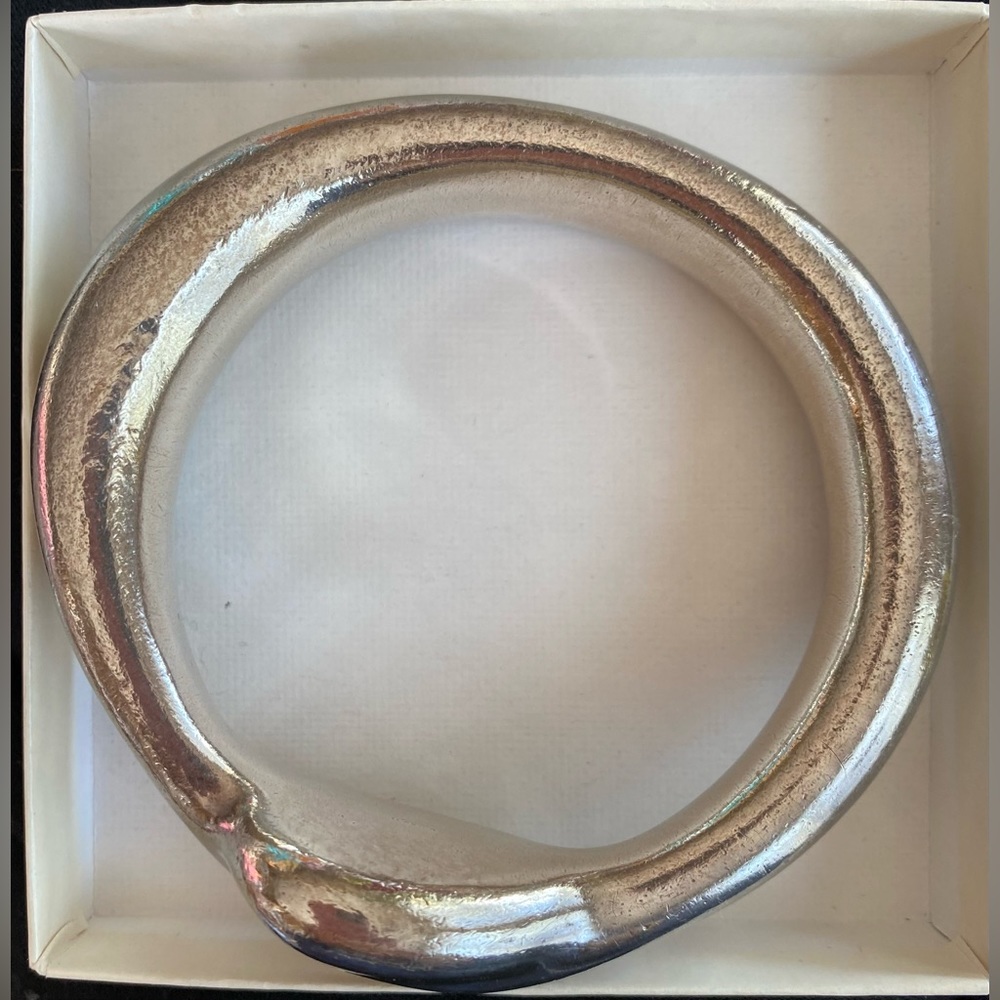 Statement Piece. - image 5